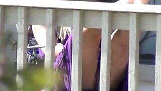 Un invitado rapado s ...