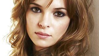 La chica tiene pecho ...