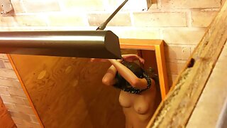 Tina Kay va al espej ...